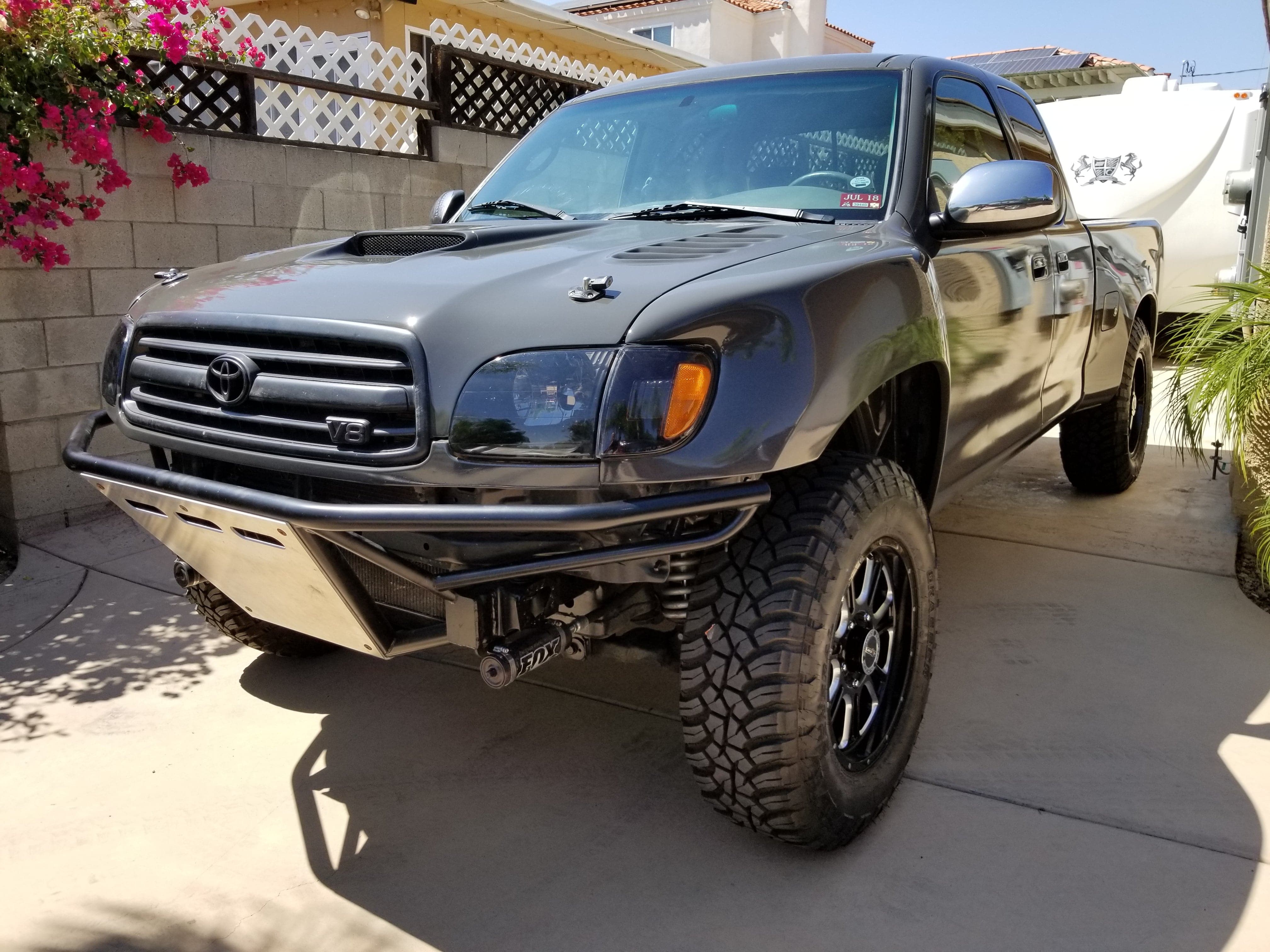 2000-2006 Tundra 4" Bulge Fiberglass Fenders