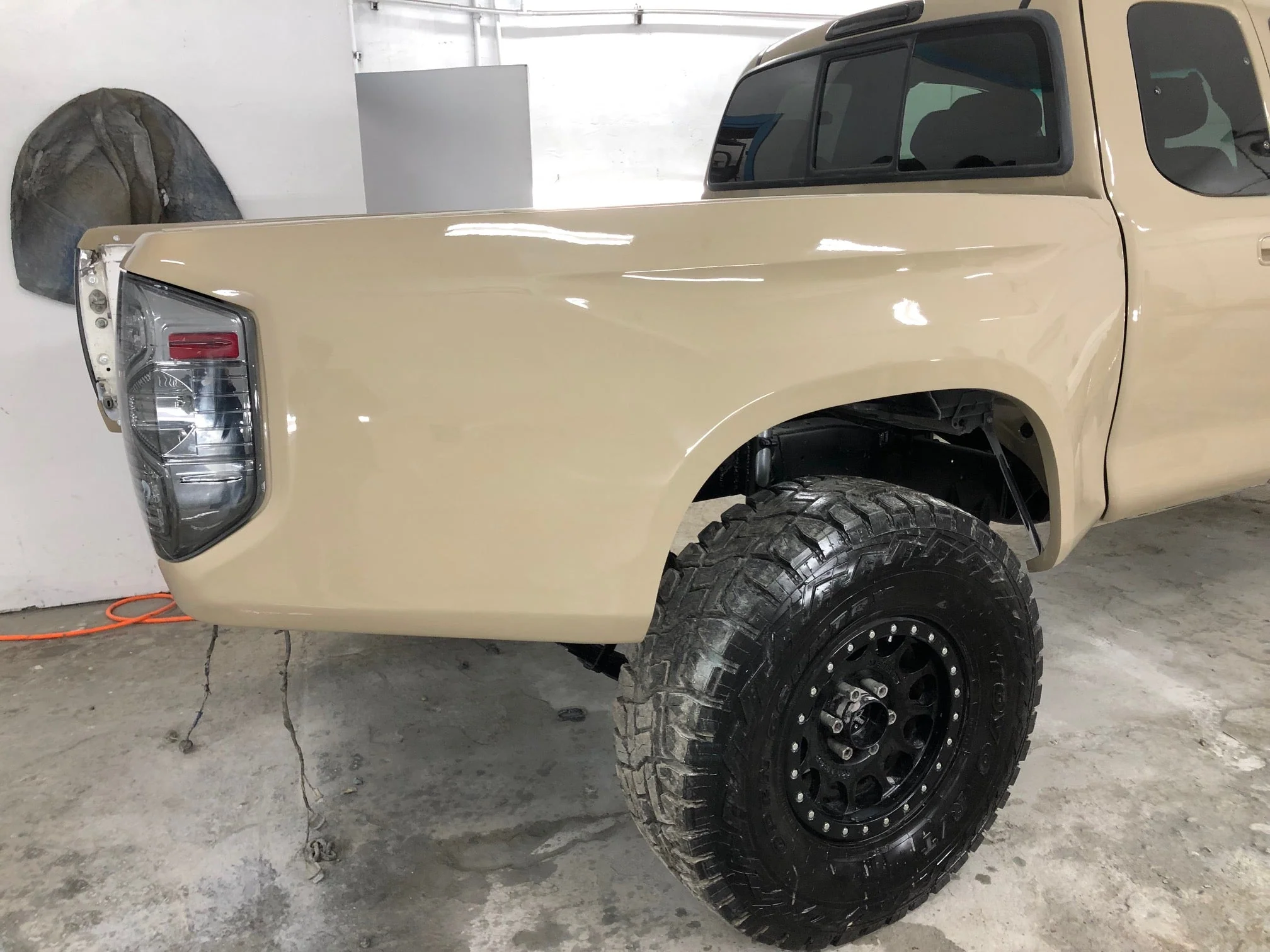 2000-2006 Tundra Access cab Conversion 2016 6" Bulge Fiberglass Bedsides - Image 4