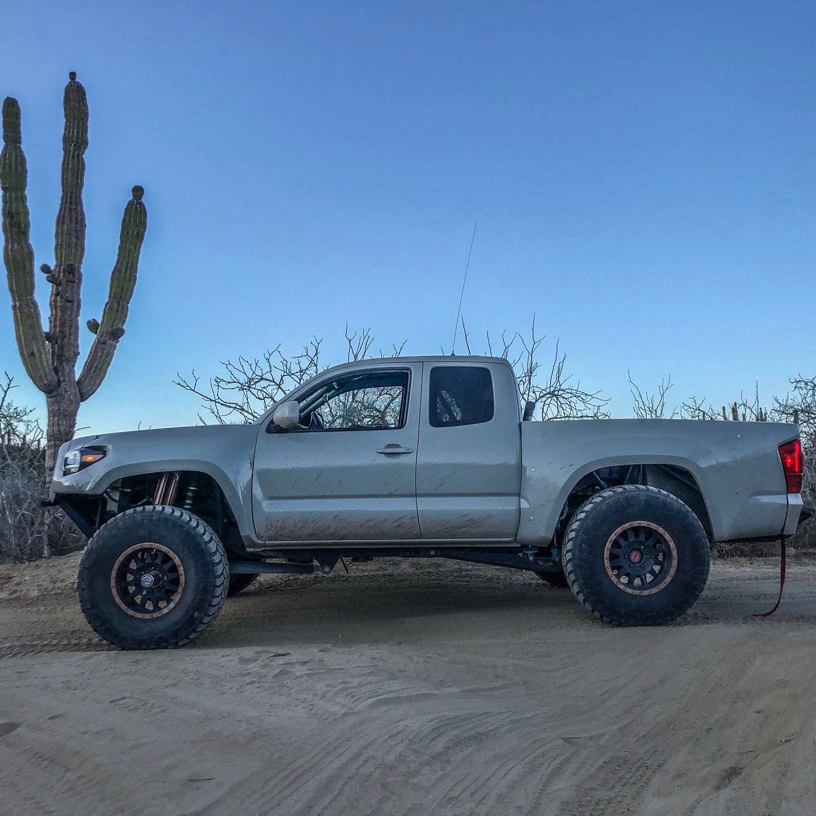 2005-2015 Tacoma 2016 Conversion Off Road Fiberglass Fenders and Hood - Image 3