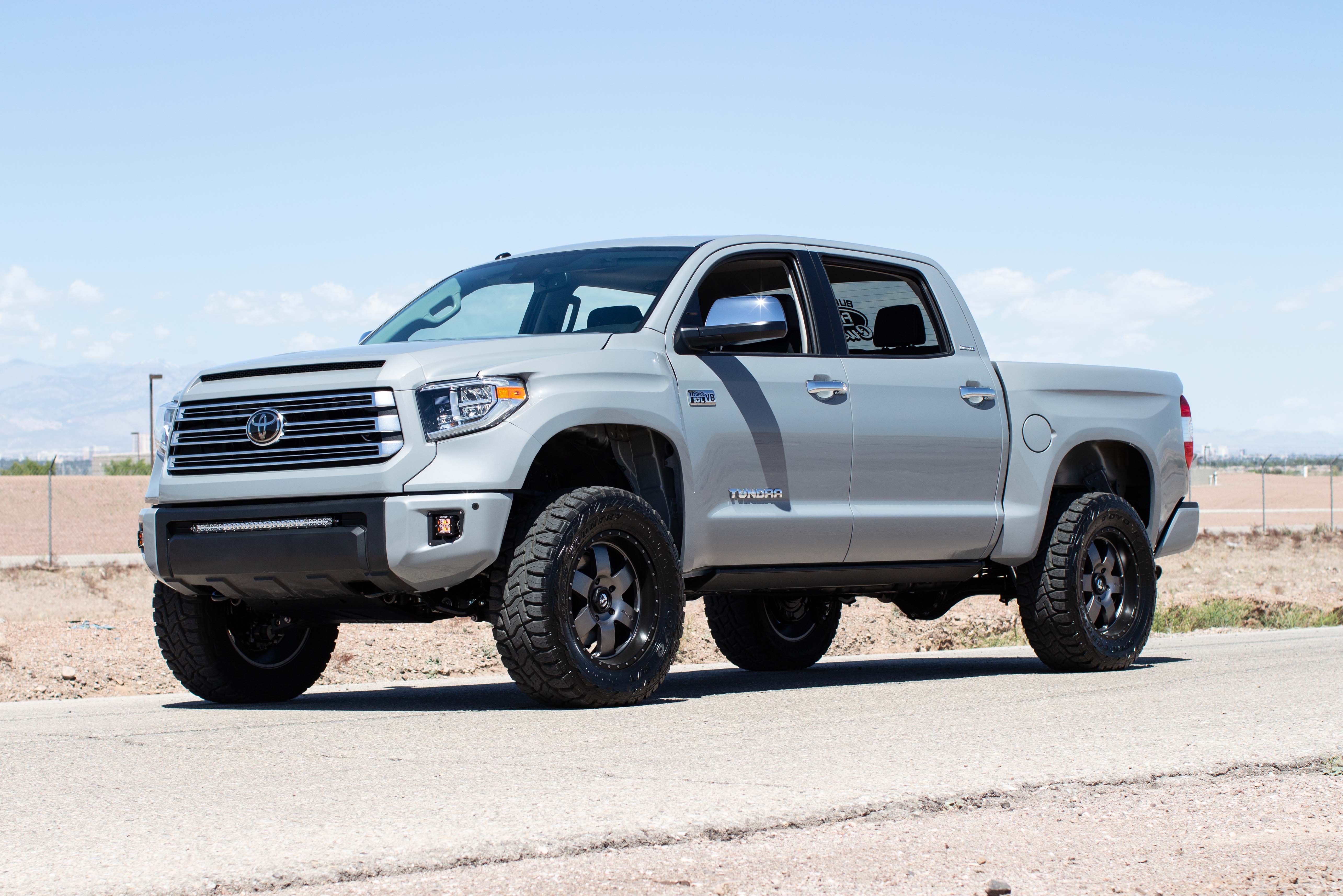 2007-2013 Tundra 2014 4" Bulge Off Road Fiberglass Conversion Fenders
