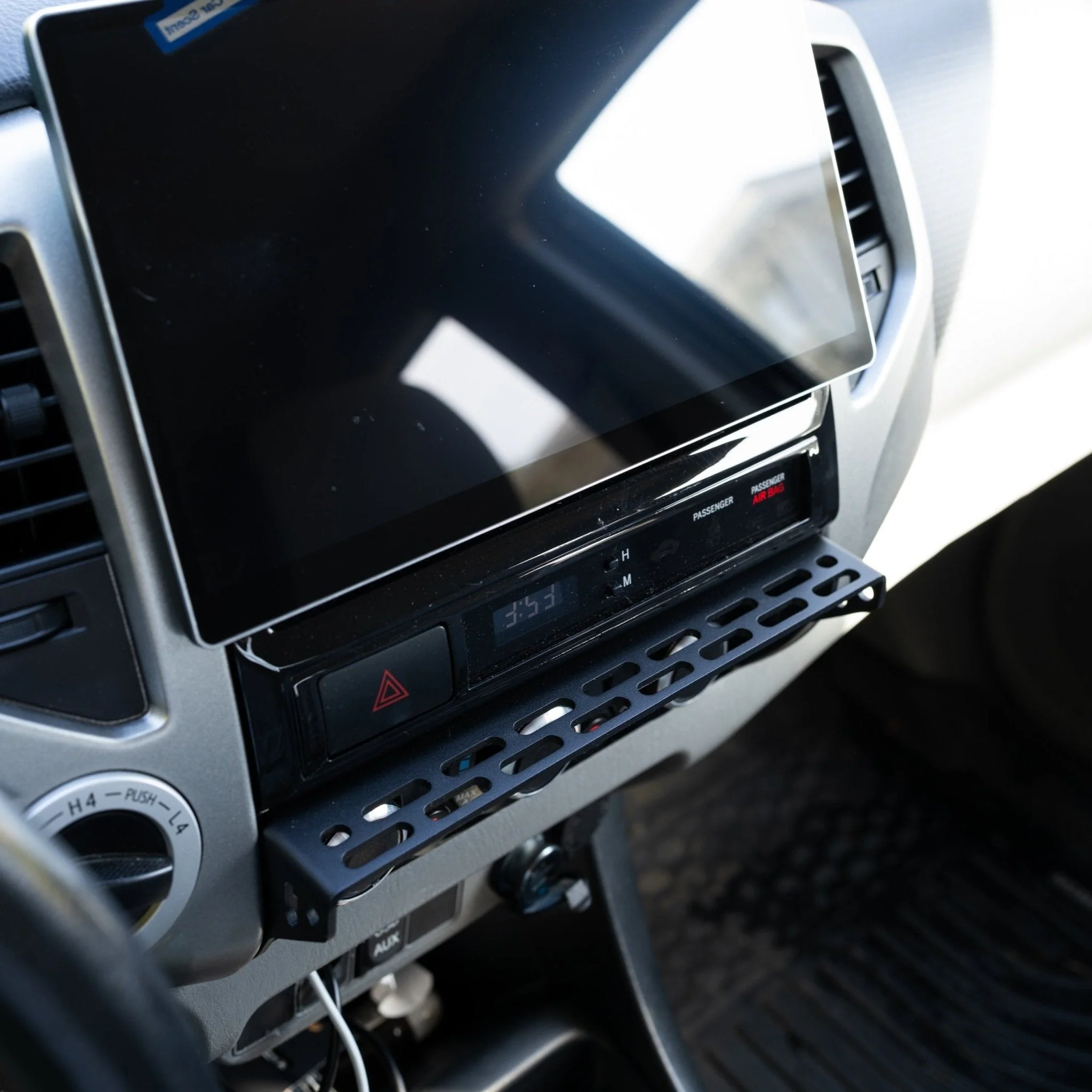 2005-2015 Tacoma Center Console Modular Accessory Dash Mount (MAM)