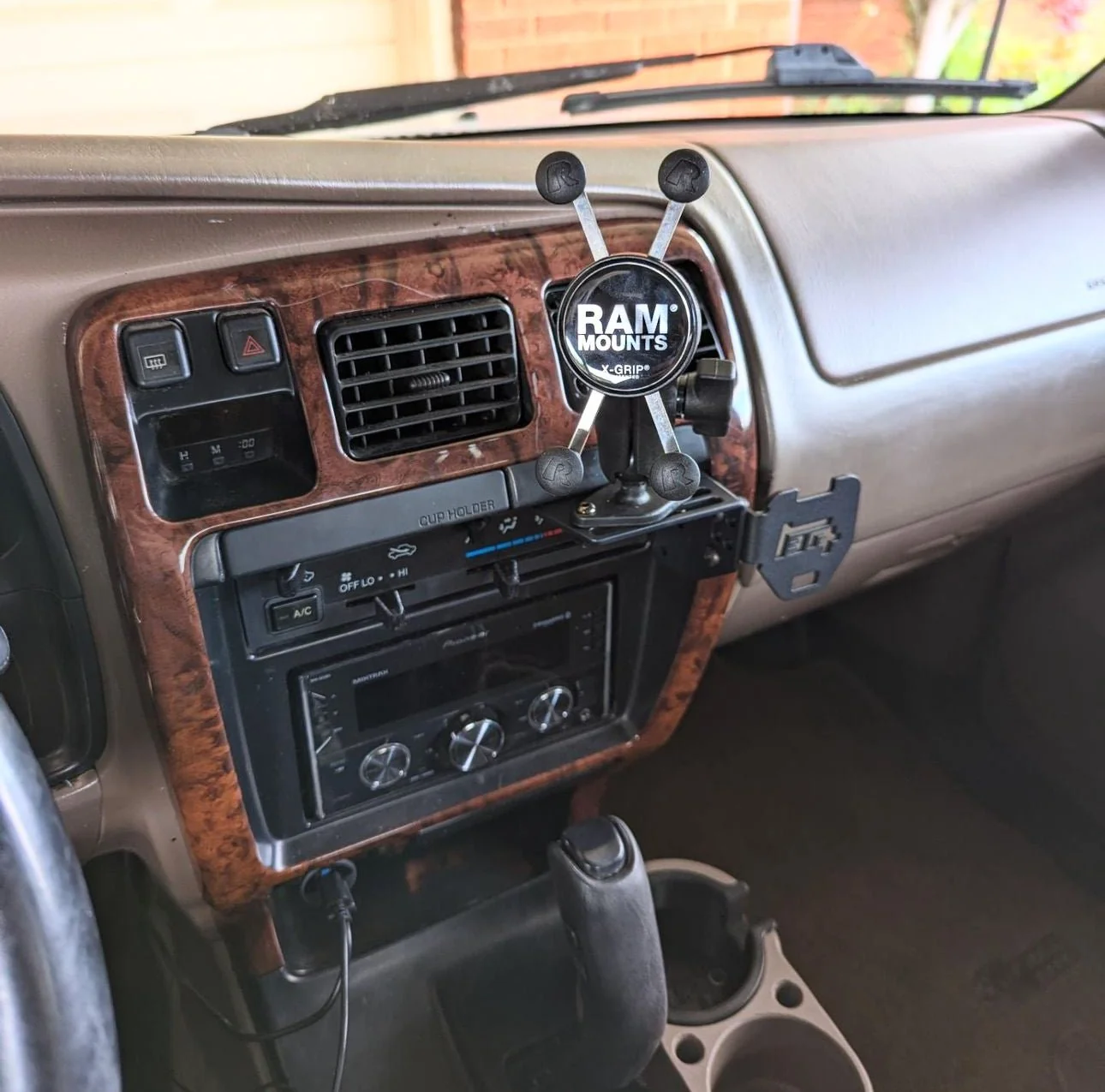 1996-2002 4Runner Phone / Modular Accessory Mount (MAM) - Image 15